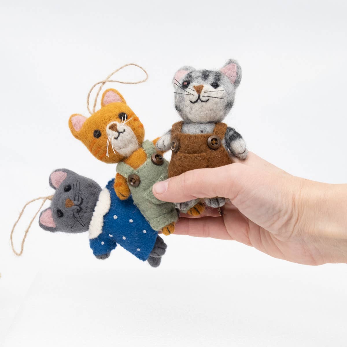 The Winding Road - Ornament - Anime Kitten