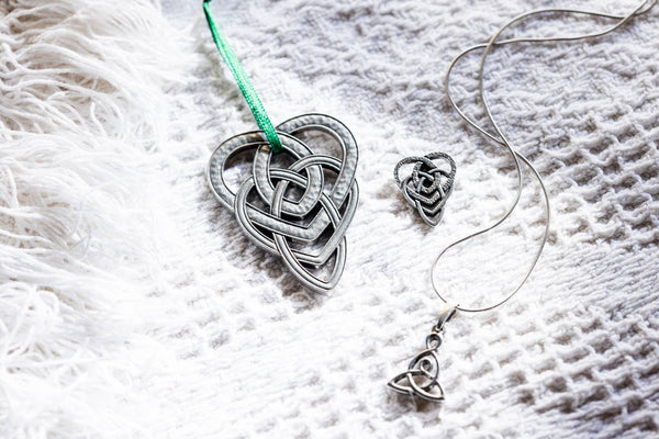 Danforth Pewter - Motherhood Knot Lapel Pin