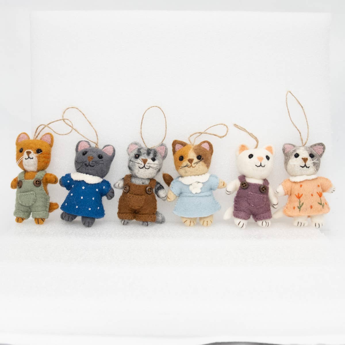The Winding Road - Ornament - Anime Kitten