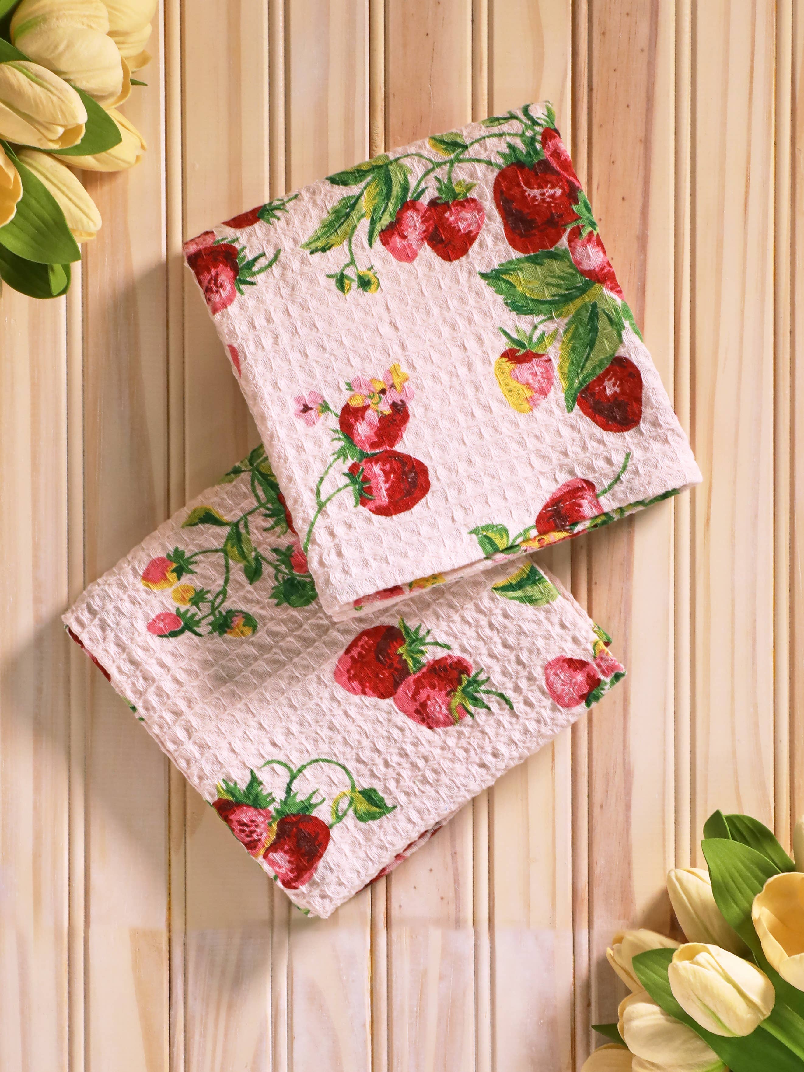 April Cornell - Strawberry Basket Tea Towel
