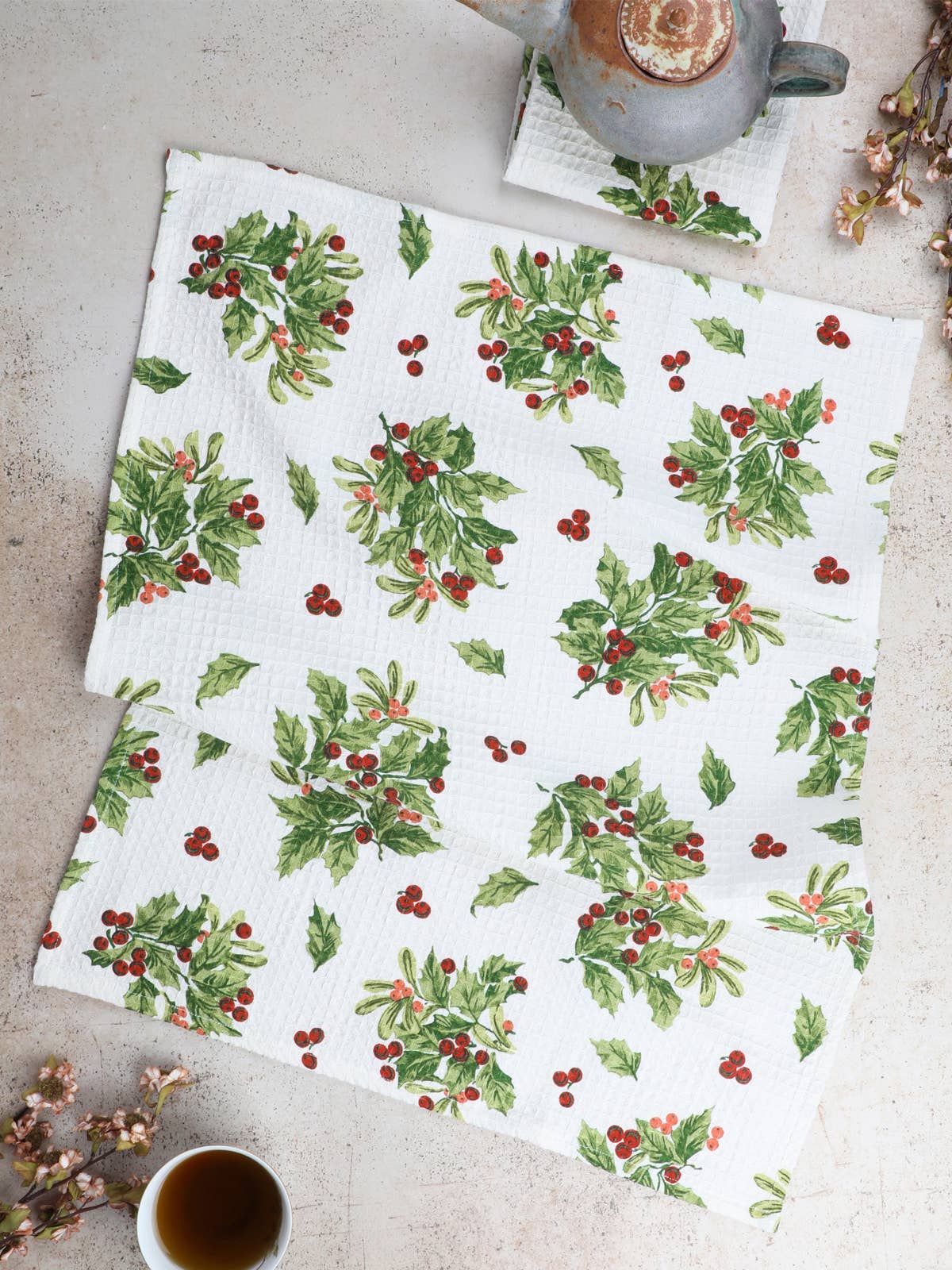 April Cornell - Snowberry Tea Towel Set of 2 - Ecru