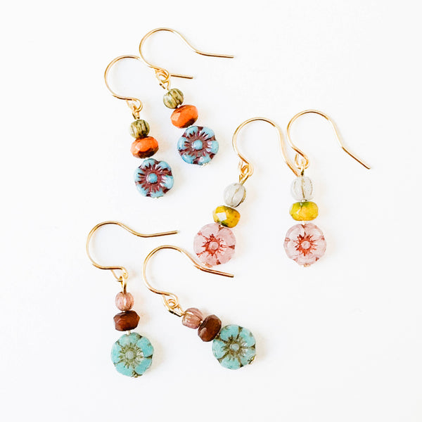 Nest Pretty Things - Charming Small Flower Earrings