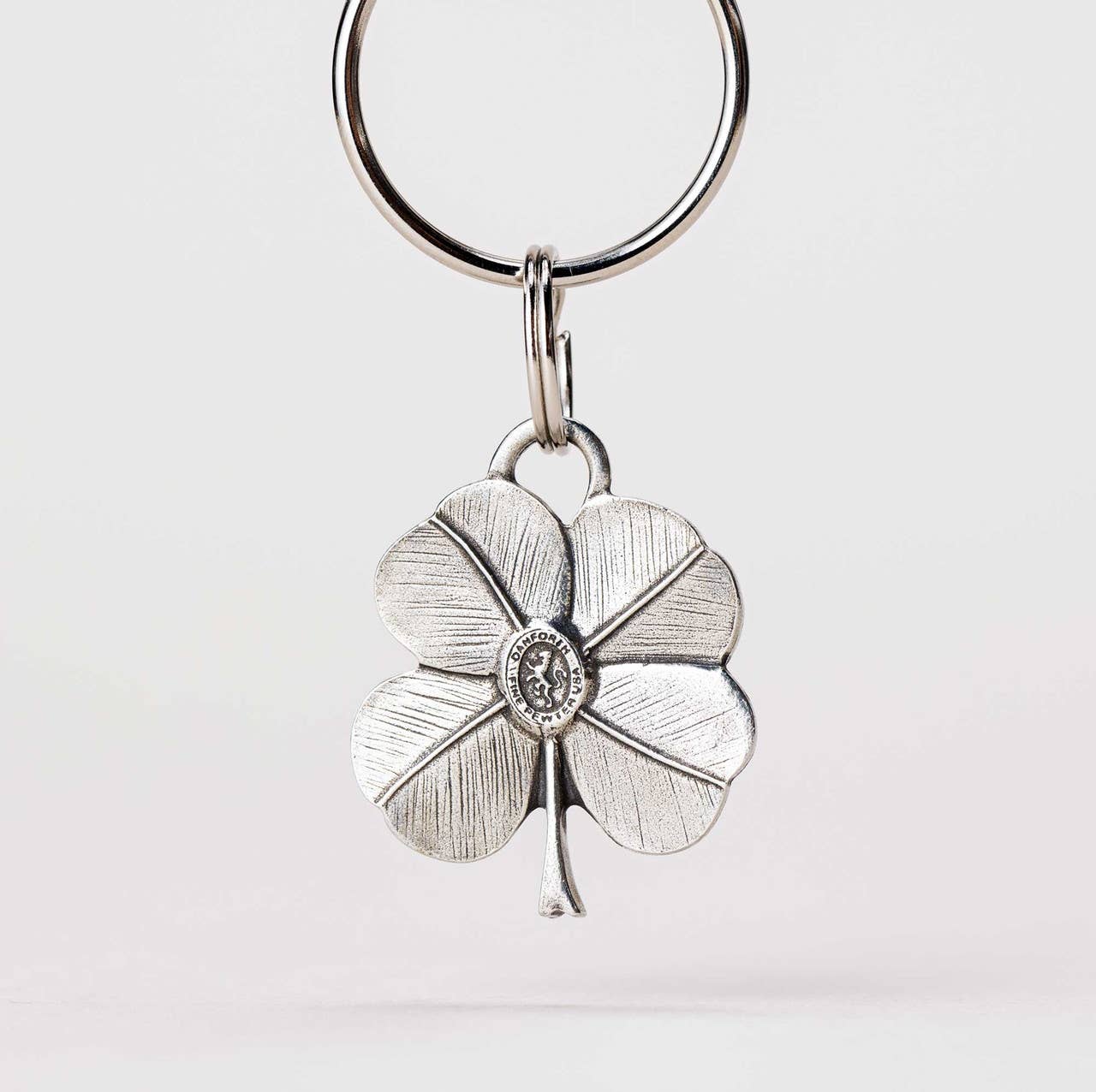 Danforth Pewter - Clover / Green Keyring