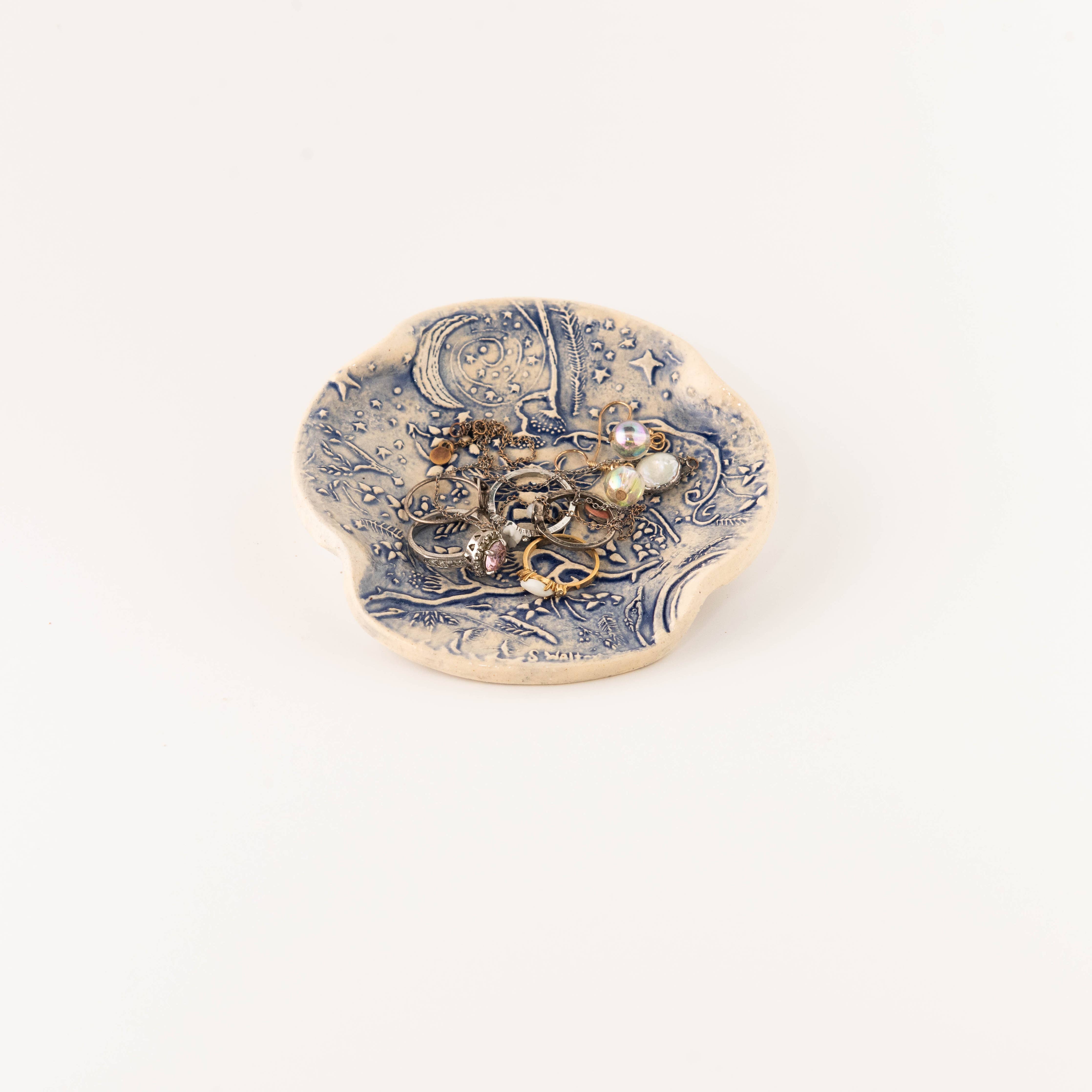 Earthen Relics - Blue Bee Garden Spoon Rest