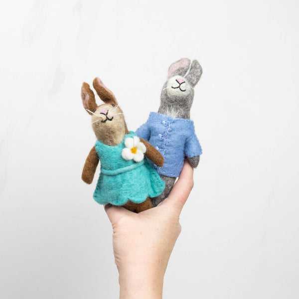 The Winding Road - Felt Easter Bunny Dolls
