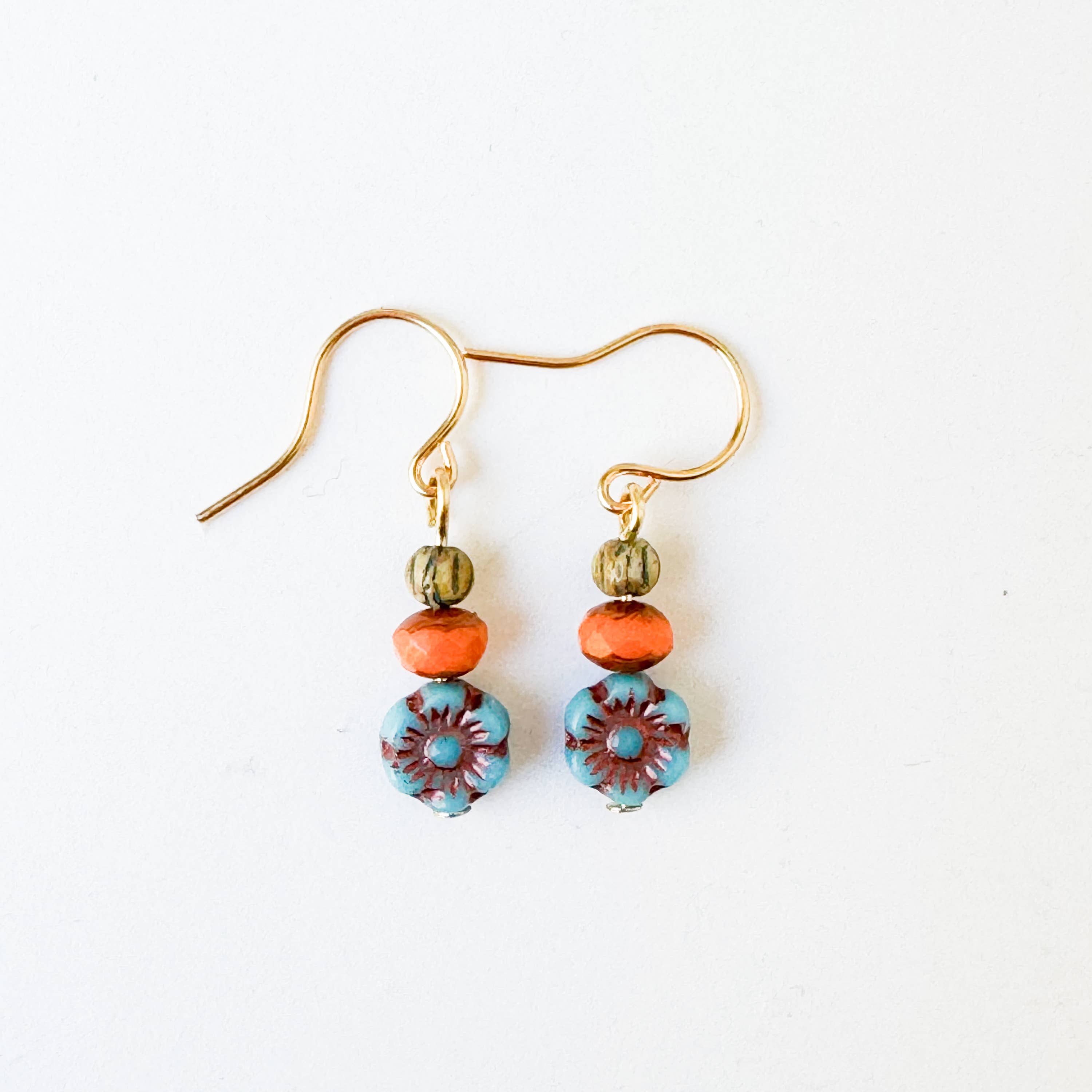 Nest Pretty Things - Charming Small Flower Earrings